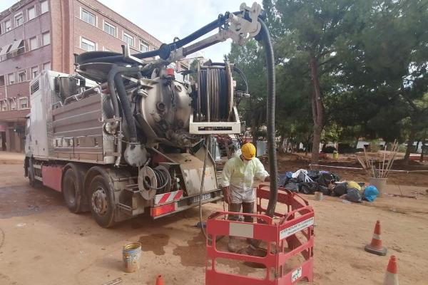 FCC Medio Ambiente continues to work to help Valencians return to normality